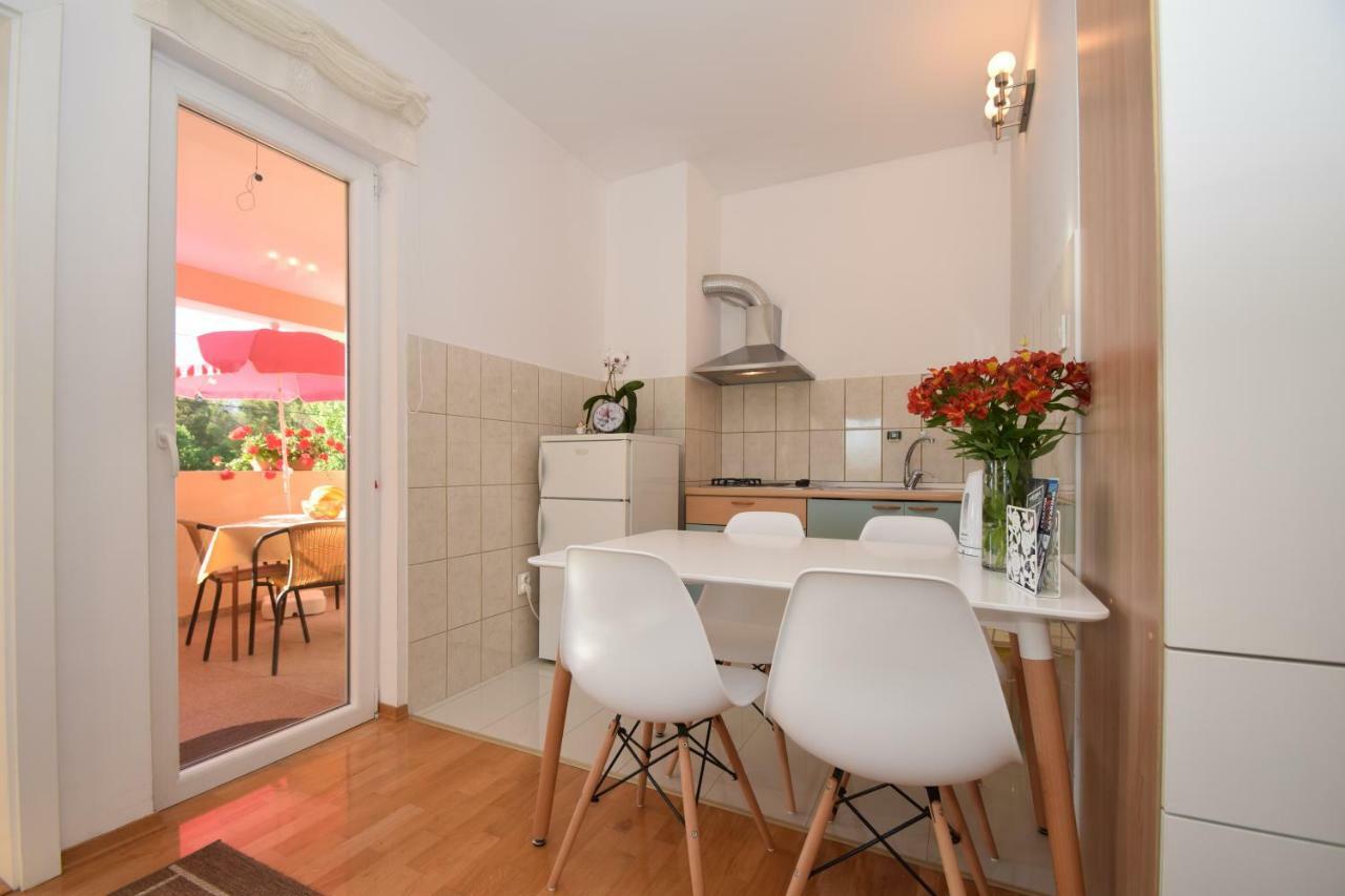 Apartment Smokrovic Starigrad Paklenica Bagian luar foto