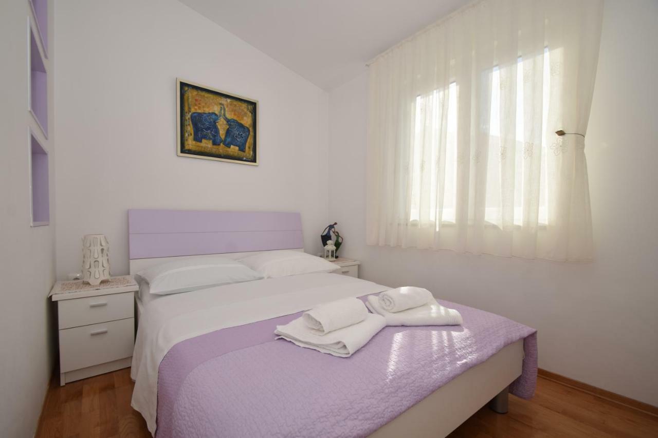 Apartment Smokrovic Starigrad Paklenica Bagian luar foto